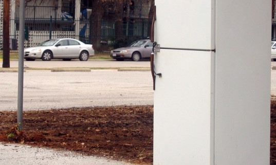 outside fridge 537x528 outside fridge 537x528