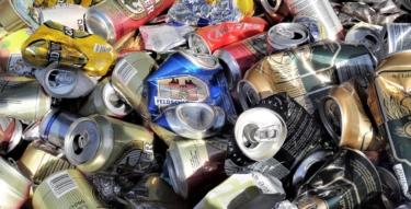 Aluminiul, „ambalajul nobil”, reciclabil 100% - de ce se colectează atât de greu în România