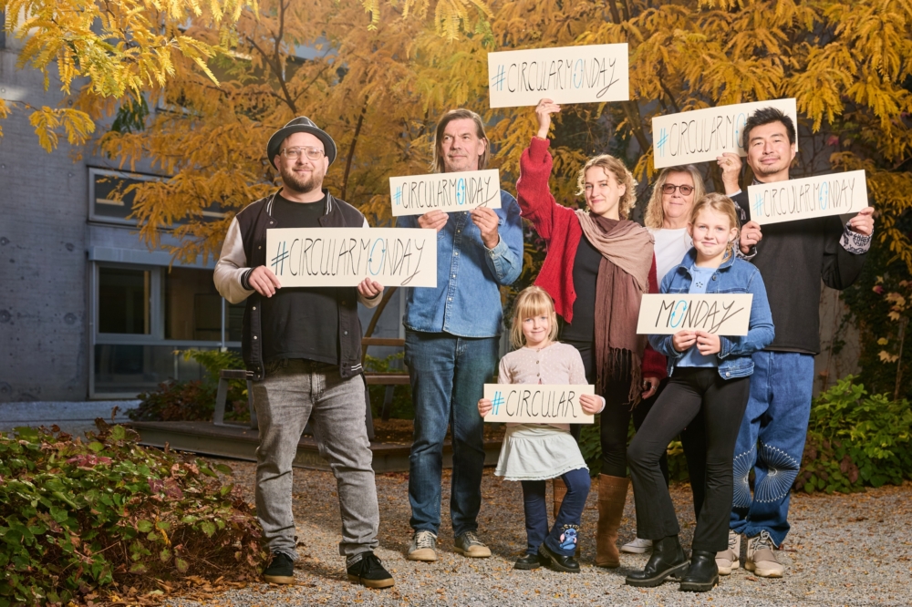 2025 1028 IMG 1628 RupertPessl scaled e1763997041413 ircular Monday este noul chic: ascensiunea „generației circulare” și revoluția globală a modei vintage